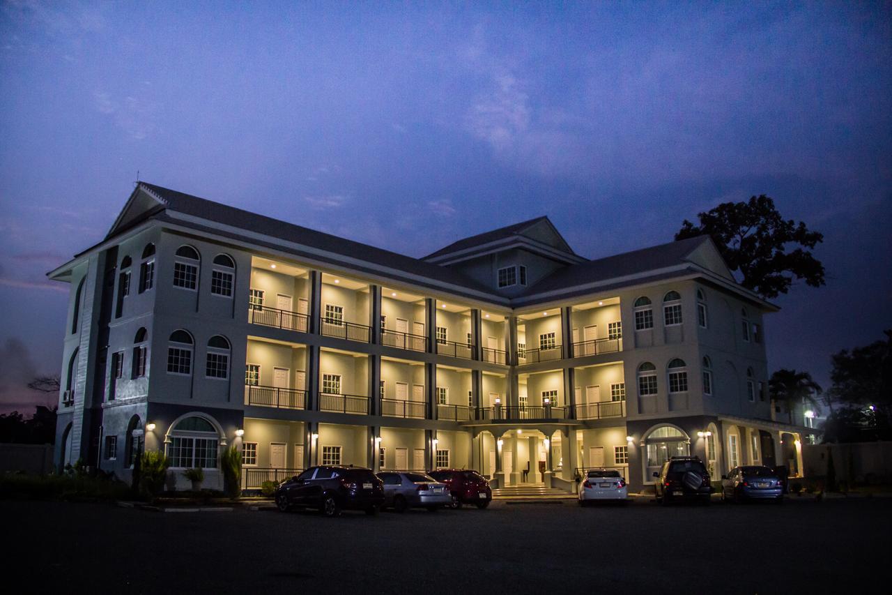 Plern Pitch Residence Pakchong Exterior photo