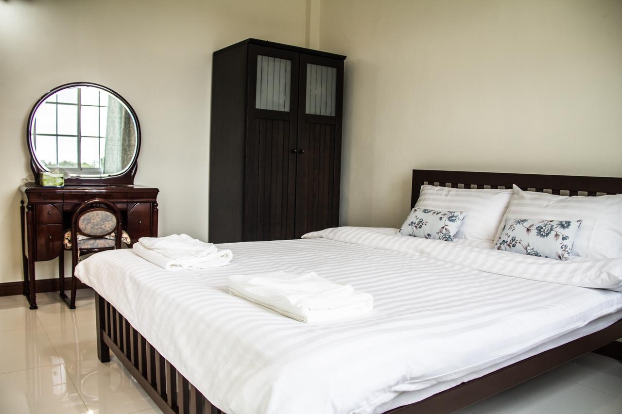 Plern Pitch Residence Pakchong Exterior photo